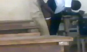 कक्षा रै मांय अफ्रीक ...